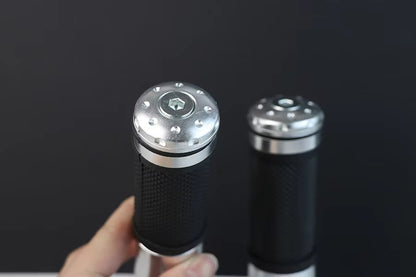 Universal 7/8" 22MM Motorcycle Handlebar Grips for KTM Honda Yamaha Suzuki Ducati
