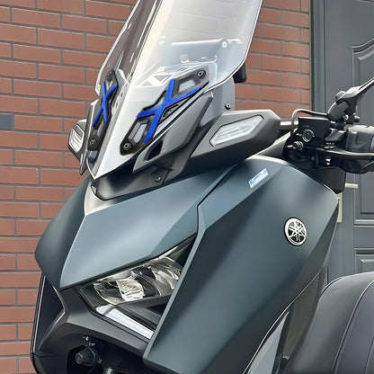 Motorcycle with installed windshield bracket on Yamaha XMAX300, showing enhanced style
