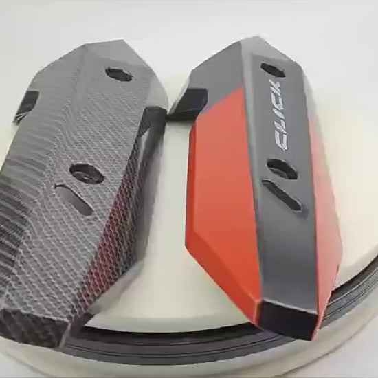 Video tutorial showing the simple step-by-step process of installing the Motocircuit exhaust protective cover on a Honda Vario Click 150 scooter, highlighting the perfect fit and finished look.